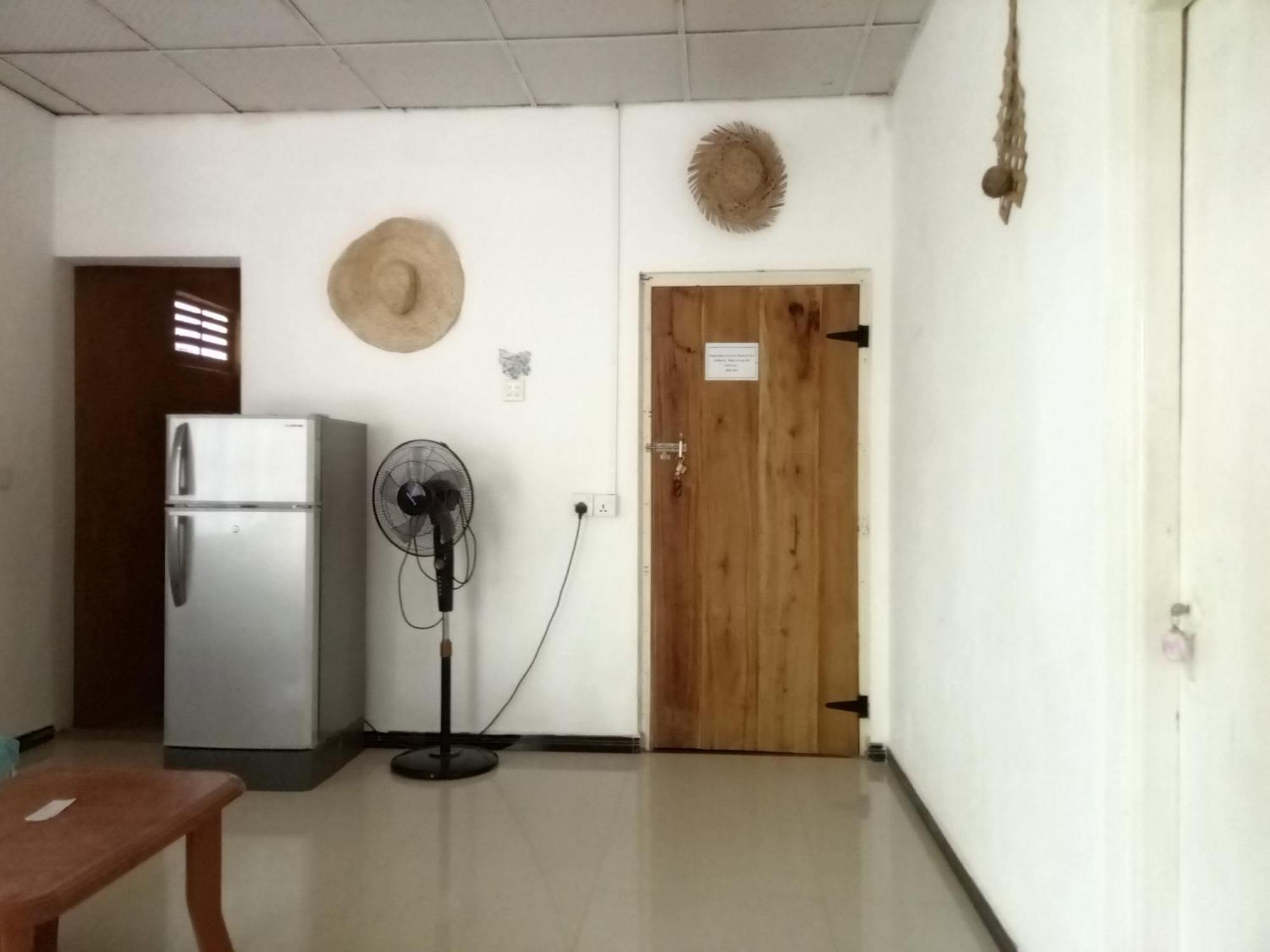 Appartamento Hiriketiya Mahi Surf Dikwella Esterno foto