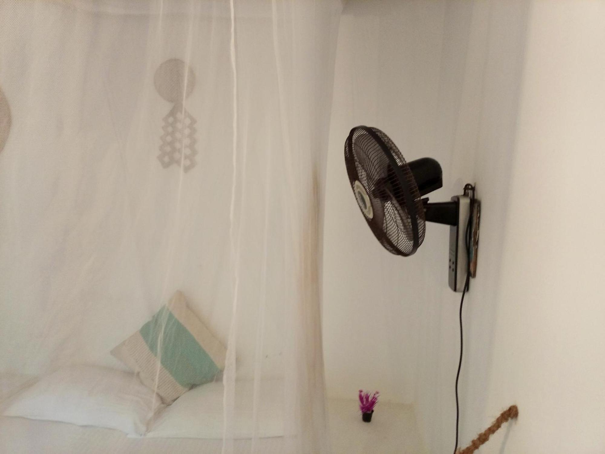 Appartamento Hiriketiya Mahi Surf Dikwella Esterno foto